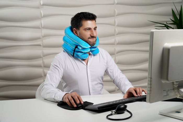 Use the Right Neck Brace for Pain Management